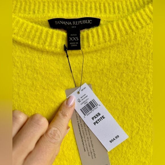 Banana Republic Cozy Crew-Neck Sweater Yellow Sz XXS petite - Picture 4 of 5